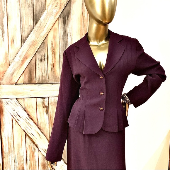 Danny & Nicole Dark Purple Skirt Suit Size 14 - Picture 7 of 16